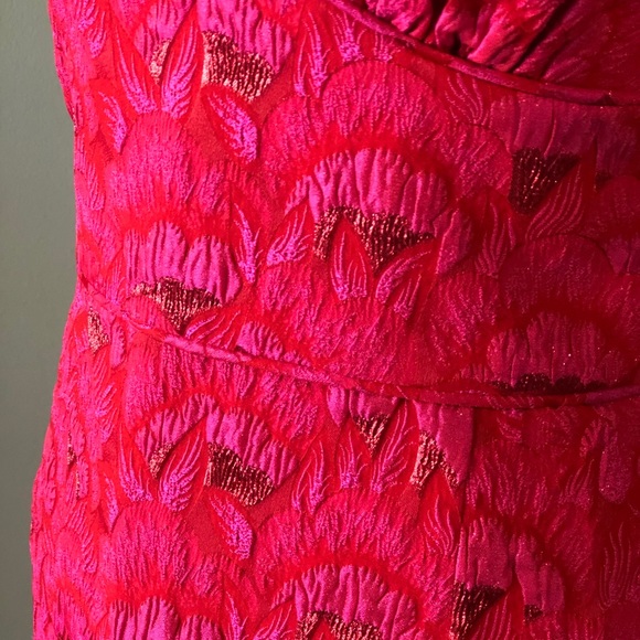 NWT Trina Turk Sleevless V Neck Dress - Picture 8 of 10